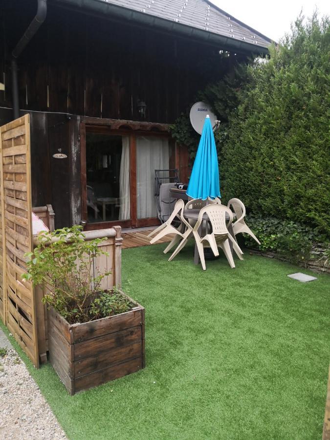 L'Oree Des Bornes-Appartement Avec Piscine Evires Екстер'єр фото
